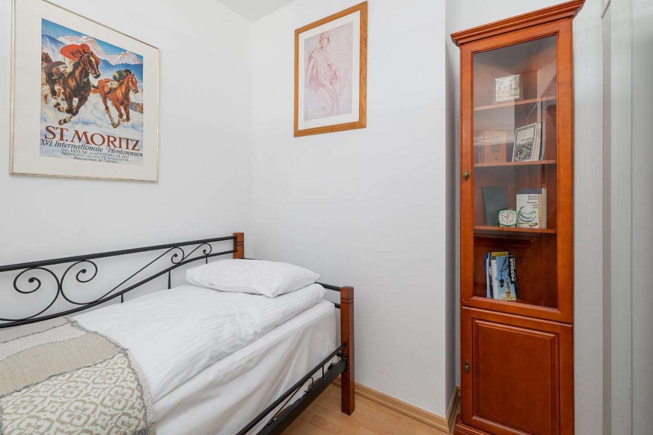 One Bedroom With Balcony In By Renters * Poznań